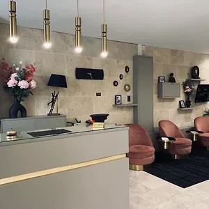 Otel Agenor